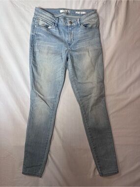 Guess Women's Light Blue Skinny Jeans